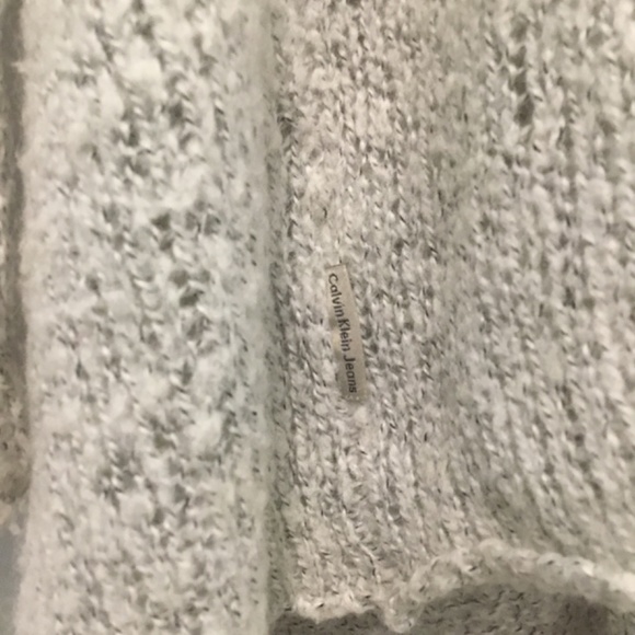 Calvin Klein Jeans open knit cardigan, shawl, size medium, gray, black thread - Picture 8 of 11